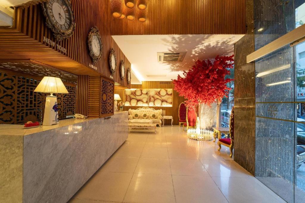 The White Hotel 8A Thai Van Lung Ho Chi Minh City Exterior photo